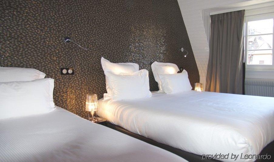 Rohan Hotel 4*